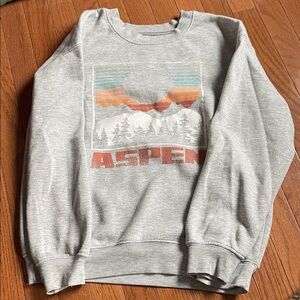 Aspen Gray Graphic Women’s Crewneck